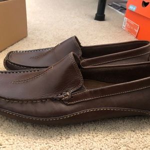 Clarks Men’s leather driving moccasins